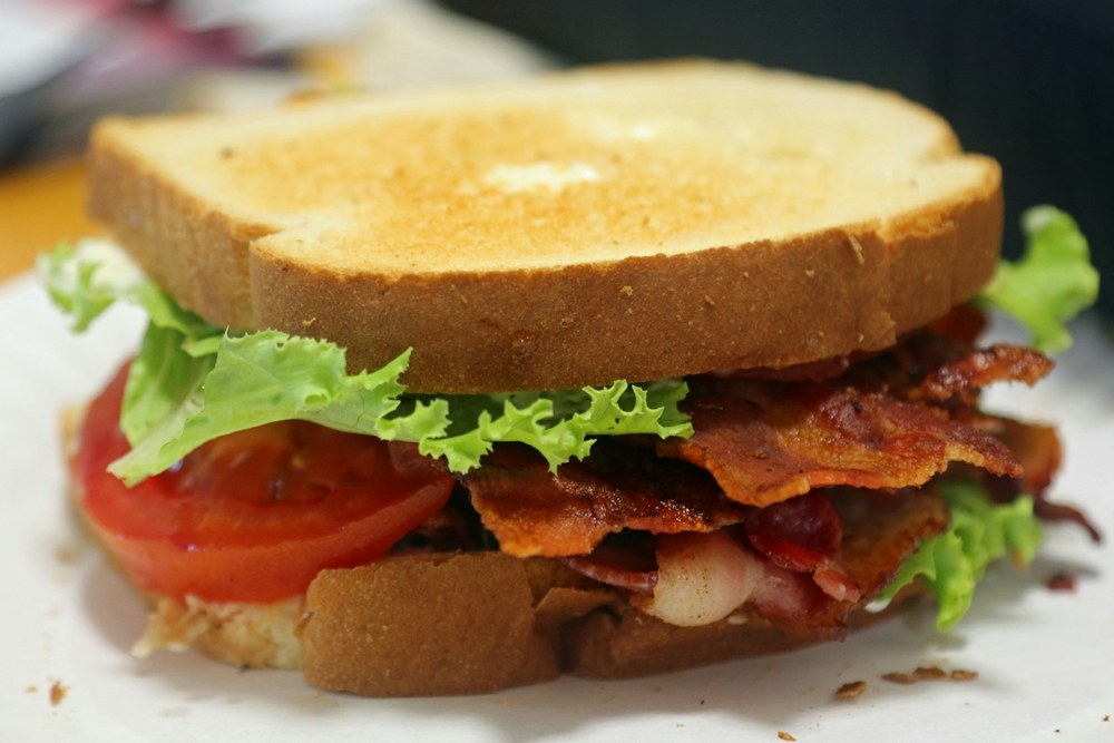BLT