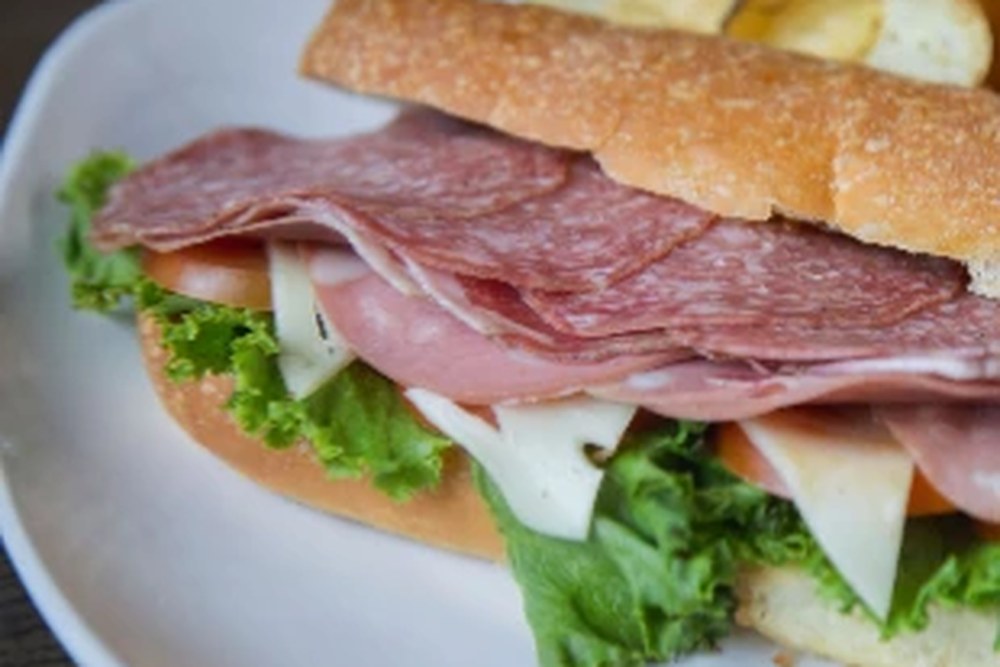 Italian Sub